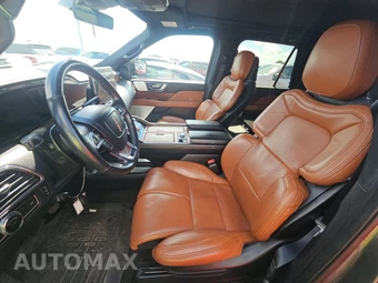 2021 Lincoln Navigator Reserve – miniatura 7