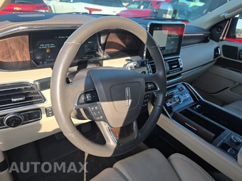 2021 Lincoln Navigator Reserve – miniatura 10