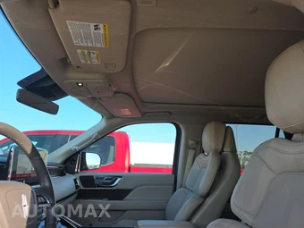 2021 Lincoln Navigator Reserve – miniatura 19