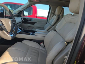 2021 Lincoln Navigator Reserve – miniatura 7
