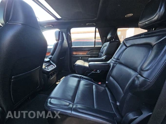 2021 Lincoln Navigator Reserve – miniatura 13