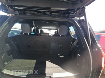 2021 Lincoln Navigator Reserve – miniatura 17