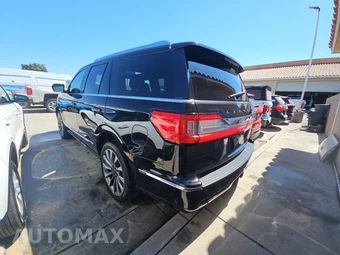 2021 Lincoln Navigator Reserve – miniatura 6