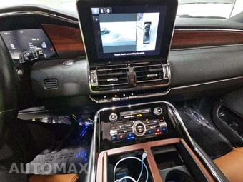 2021 Lincoln Navigator Reserve – miniatura 7