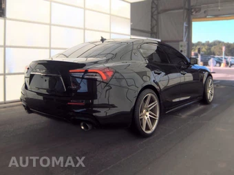 2021 Maserati Ghibli S – miniatura 4