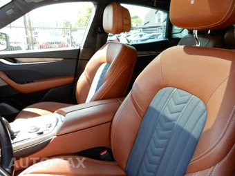 2021 Maserati Levante GranLusso - miniatura 15