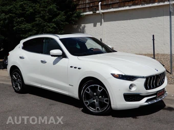 2021 Maserati Levante GranLusso - miniatura 3