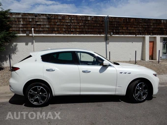 2021 Maserati Levante GranLusso - miniatura 4