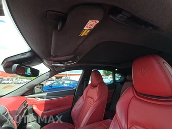 2021 Maserati Levante GranSport – miniatura 18