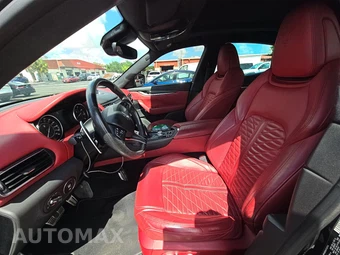 2021 Maserati Levante GranSport – miniatura 7