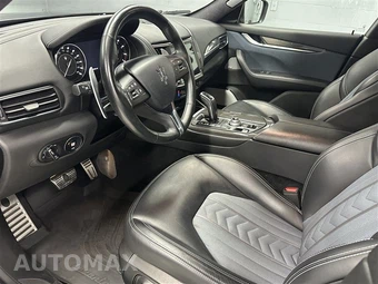 2021 Maserati Levante S GranLusso - miniatura 2