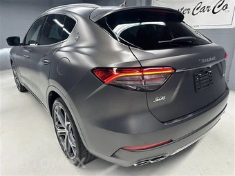 2021 Maserati Levante S GranLusso - miniatura 4