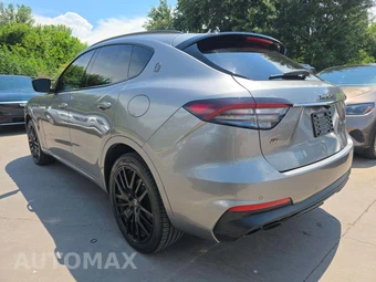 2021 Maserati Levante – miniatura 2