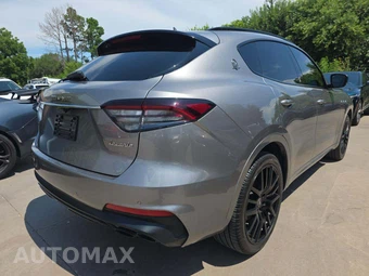 2021 Maserati Levante – miniatura 3