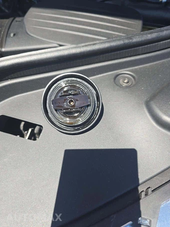 2021 Maserati Levante – miniatura 22