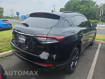 2021 Maserati Levante – miniatura 4