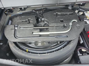 2021 Maserati Levante – miniatura 7