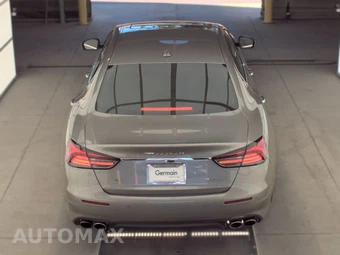 2021 Maserati Quattroporte S - miniatura 5