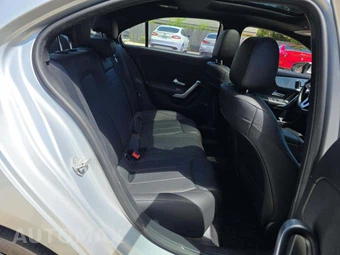 2021 Mercedes-Benz A 220 4MATIC - miniatura 13