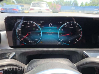 2021 Mercedes-Benz A 220 4MATIC - miniatura 6