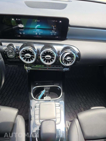 2021 Mercedes-Benz A 220 4MATIC - miniatura 7