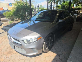 2021 Mercedes-Benz A 220 4MATIC
