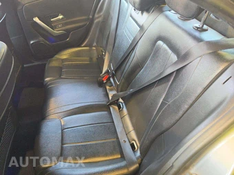 2021 Mercedes-Benz A 220 4MATIC - miniatura 13