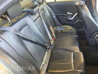 2021 Mercedes-Benz A 220 4MATIC - miniatura 16