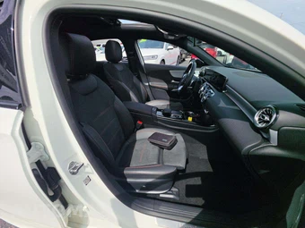2021 Mercedes-Benz A 220 – miniatura 18