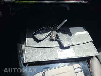 2021 Mercedes-Benz A 220 - miniatura 5