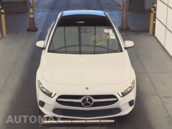 2021 Mercedes-Benz A 220 – miniatura 2