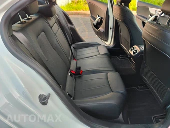 2021 Mercedes-Benz A 220 - miniatura 11