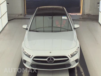 2021 Mercedes-Benz A 220 - miniatura 2