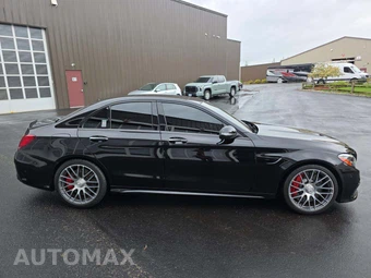 2021 Mercedes-Benz AMG C 63 S Sedan - miniatura 4
