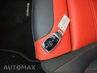 2021 Mercedes-Benz AMG C 63 S Sedan - miniatura 8