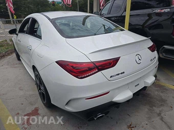 2021 Mercedes-Benz AMG CLA 35 - miniatura 2