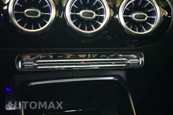 2021 Mercedes-Benz AMG CLA 45 4MATIC - miniatura 10