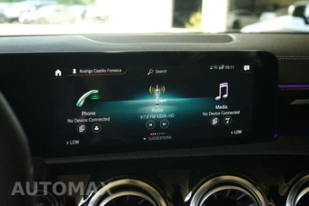 2021 Mercedes-Benz AMG CLA 45 4MATIC - miniatura 8