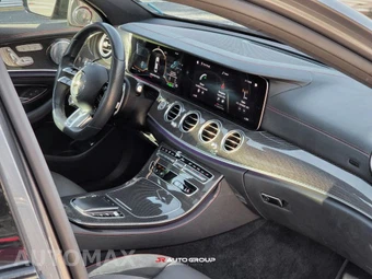 2021 Mercedes-Benz AMG E 53 4MATIC Sedan - miniatura 10