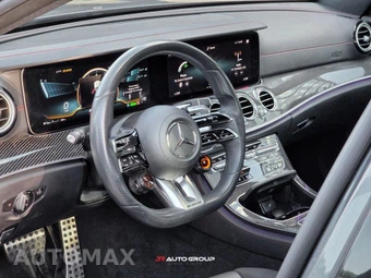 2021 Mercedes-Benz AMG E 53 4MATIC Sedan - miniatura 15