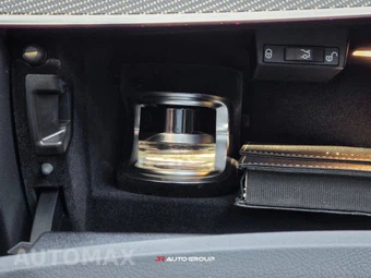 2021 Mercedes-Benz AMG E 53 4MATIC Sedan - miniatura 28
