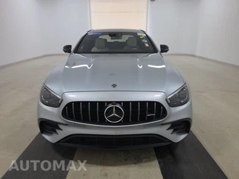 2021 Mercedes-Benz AMG E 53 4MATIC Sedan - miniatura 2