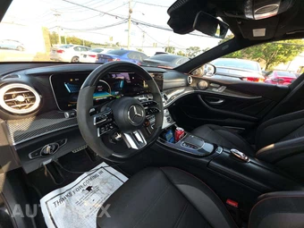 2021 Mercedes-Benz AMG E 53 4MATIC Sedan - miniatura 10