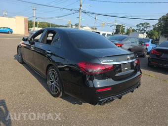 2021 Mercedes-Benz AMG E 53 4MATIC Sedan - miniatura 2