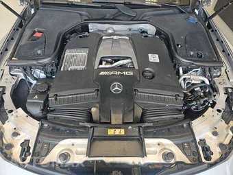 2021 Mercedes-Benz AMG E 63 S 4MATIC Sedan - miniatura 15