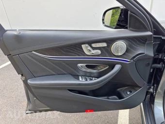 2021 Mercedes-Benz AMG E 63 S 4MATIC Sedan - miniatura 46