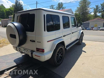 2021 Mercedes-Benz AMG G 63 4MATIC - miniatura 3
