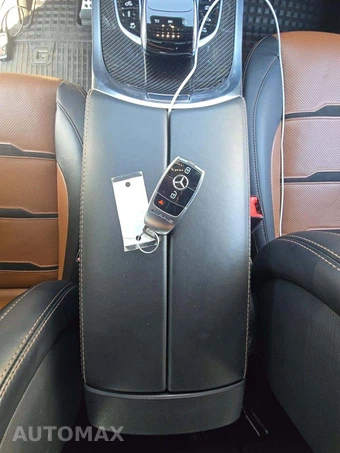2021 Mercedes-Benz AMG G 63 4MATIC - miniatura 8