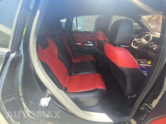 2021 Mercedes-Benz AMG GLA 35 4MATIC – miniatura 16