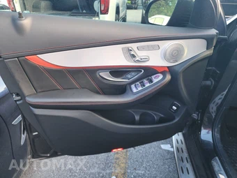 2021 Mercedes-Benz AMG GLC 63 S - miniatura 9